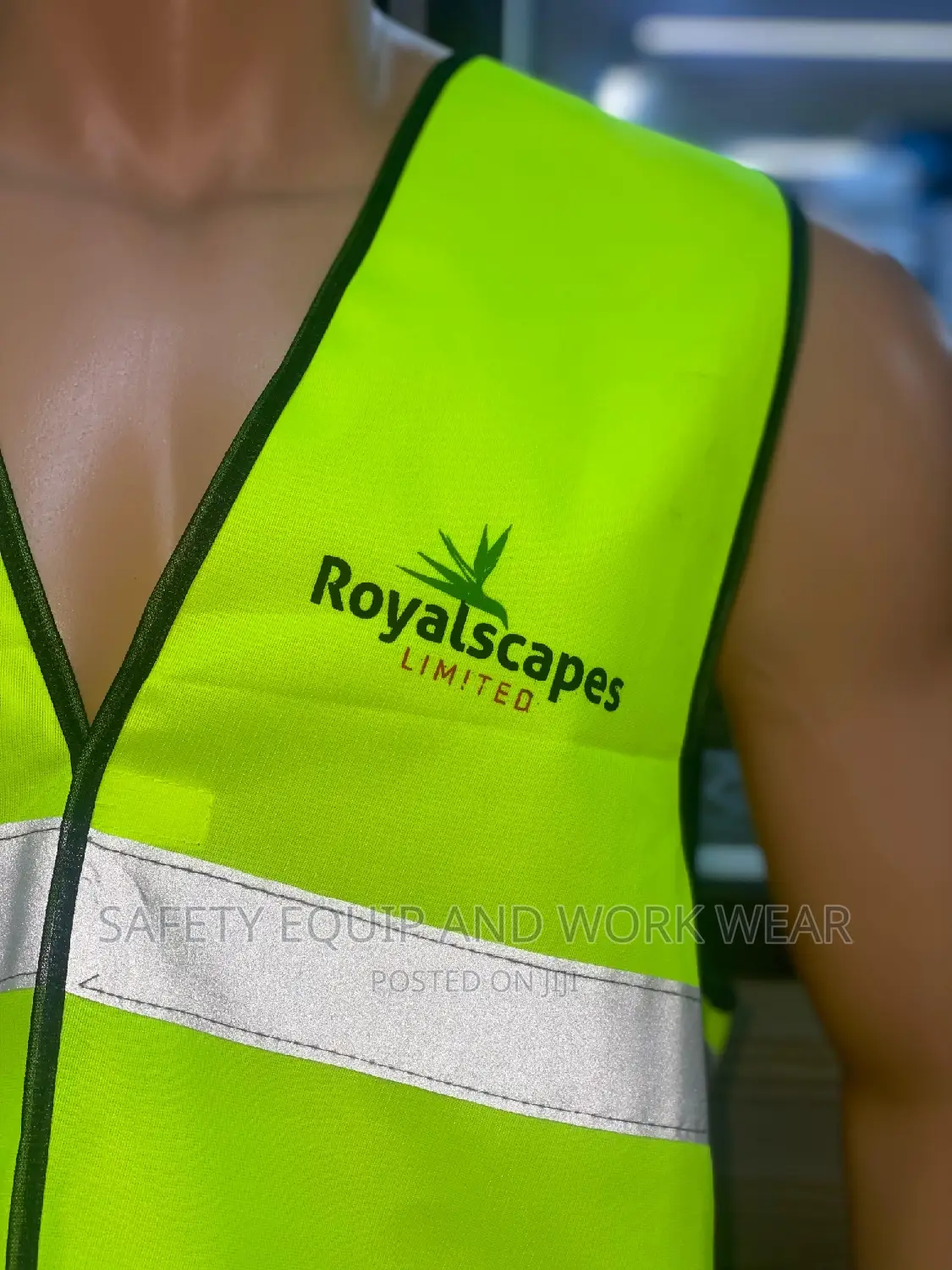 Safety Vest At Affordable Price
