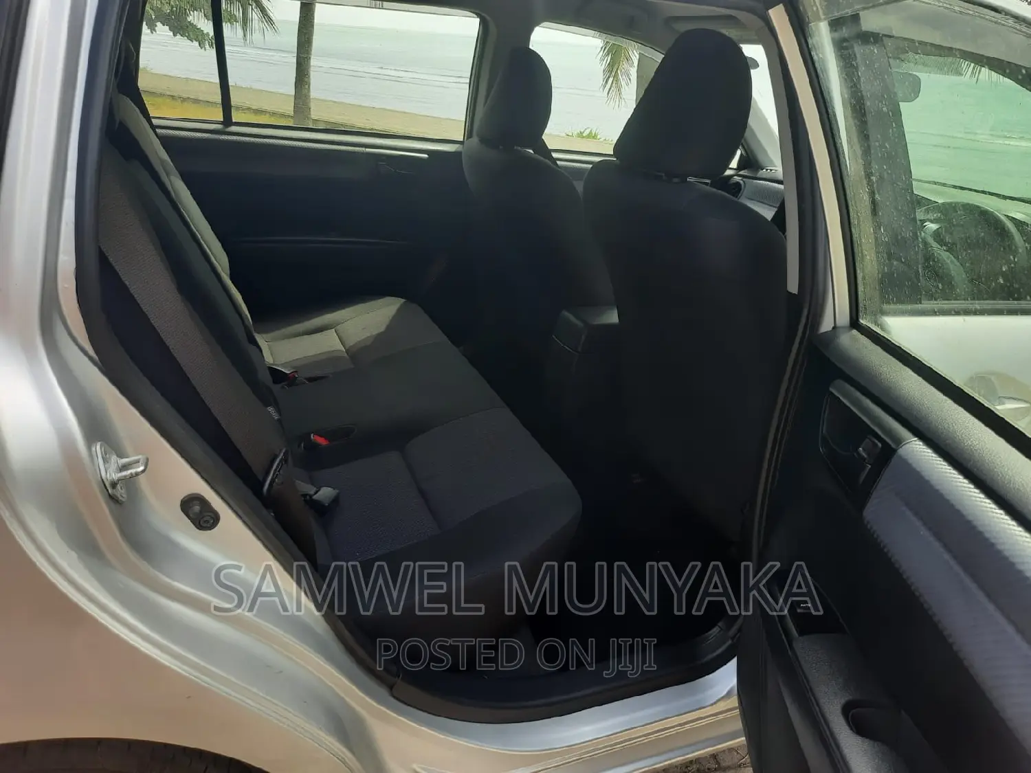 Toyota Corolla Fielder 2017 Silver