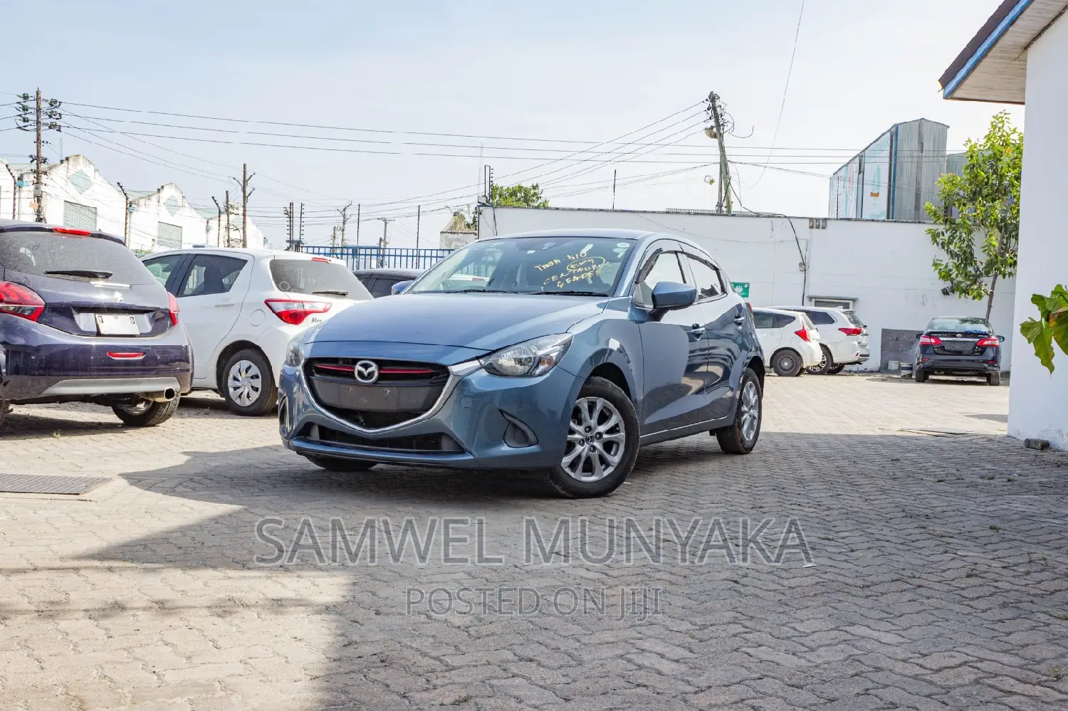 Mazda Demio 2016 Blue