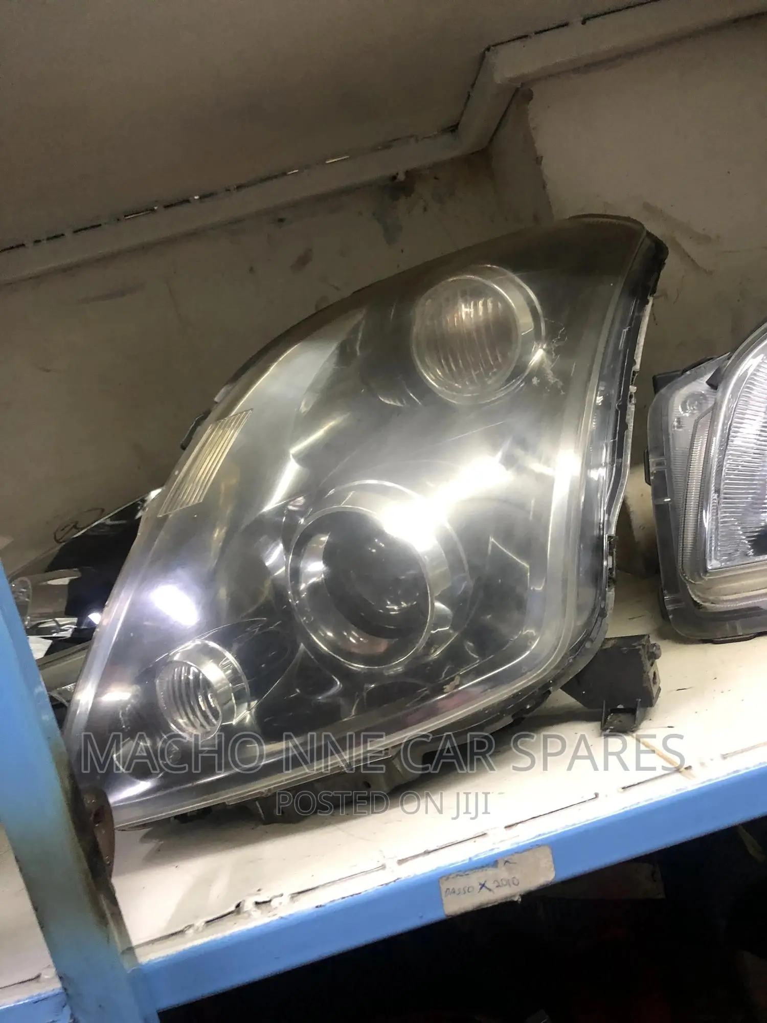 Suzuki Swift 2005 Xenon Headlight