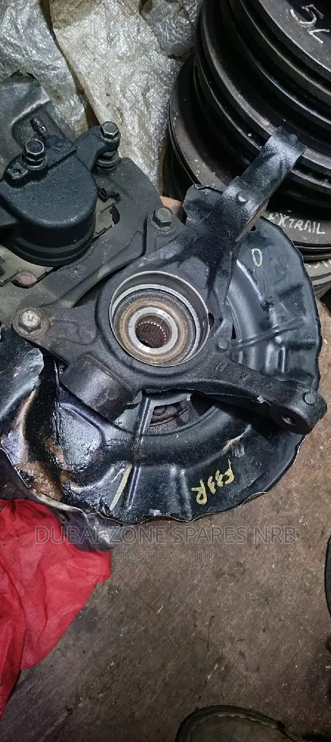 Harrier,Kluger,Lexus Front Wheel Hubs 2 4wheel Drive.