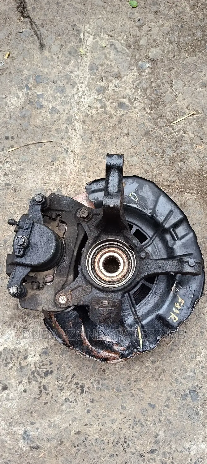 Harrier,Kluger,Lexus Front Wheel Hubs 2 4wheel Drive.