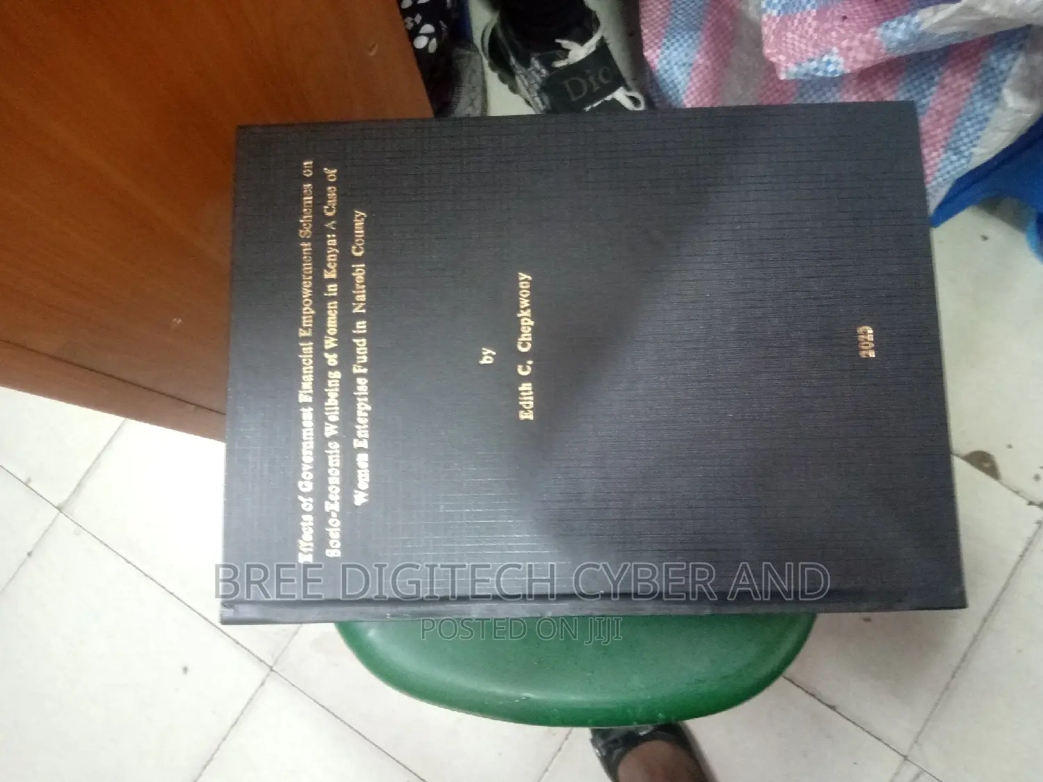 Project and Thesis Binding