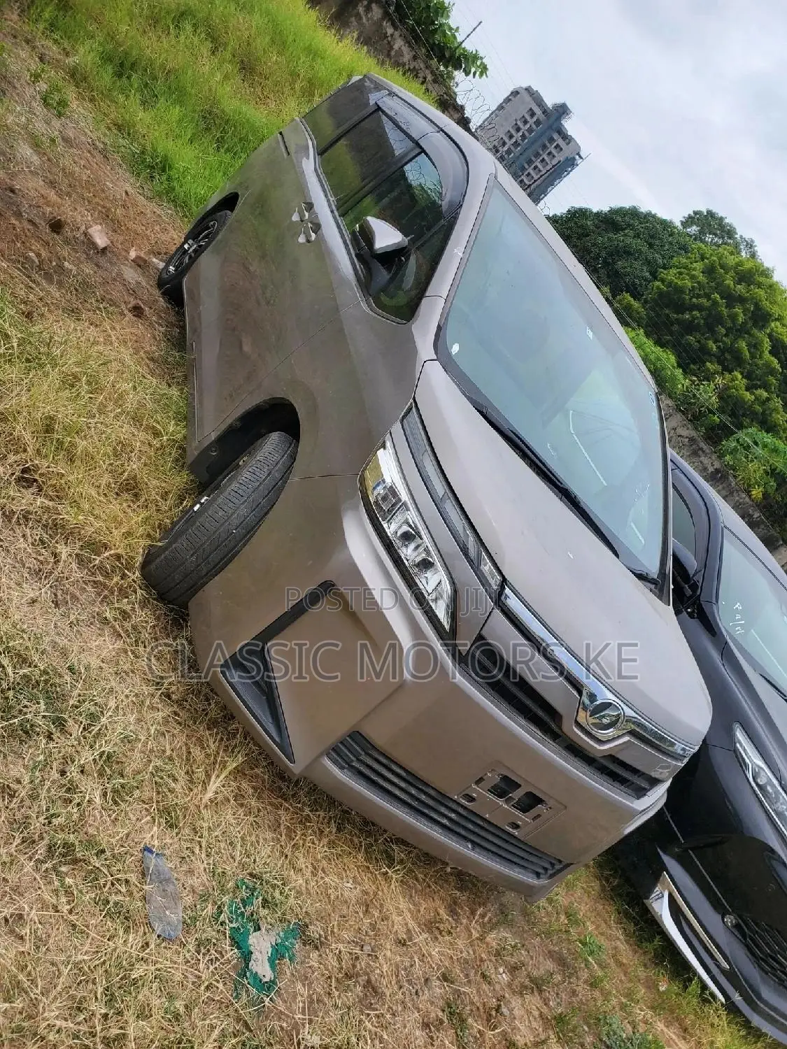 Toyota Voxy 2018 Gold