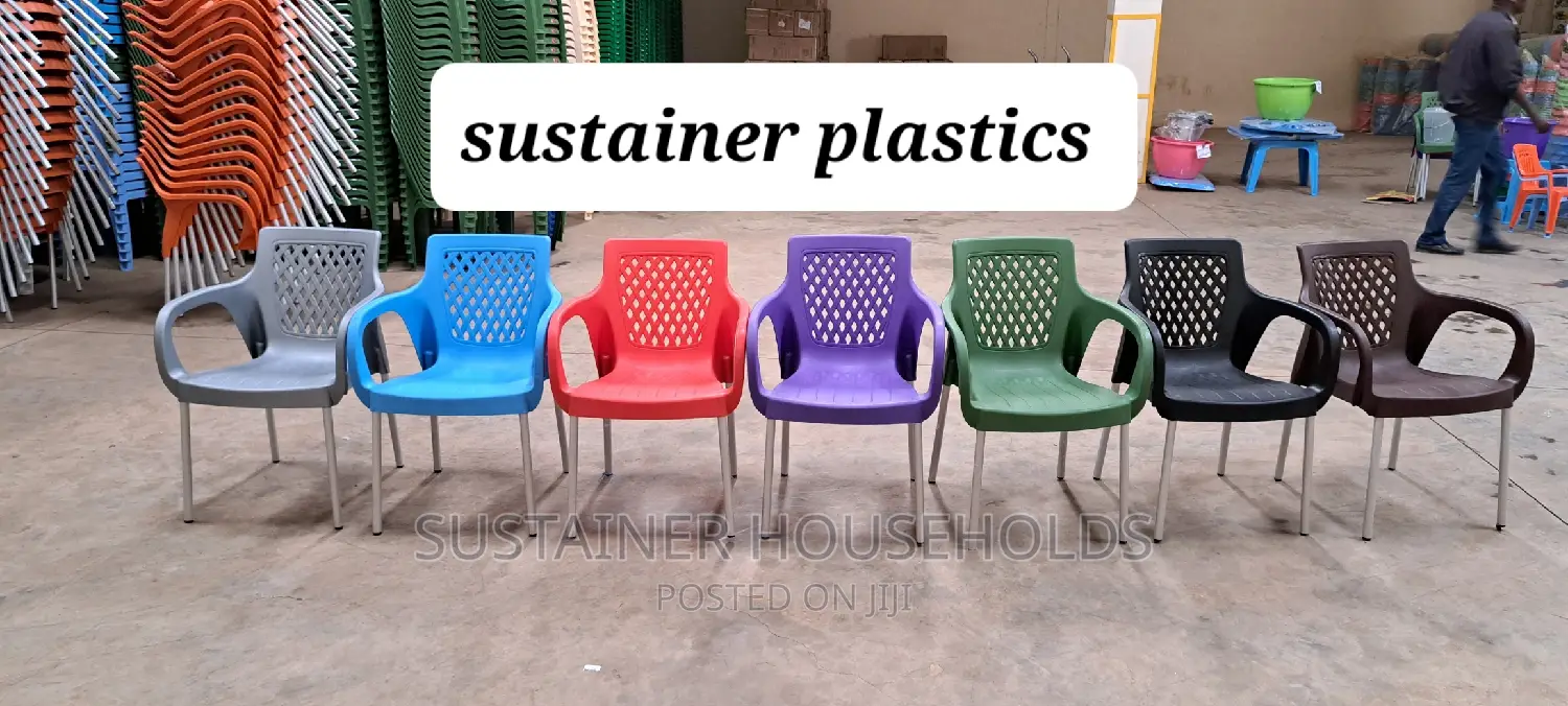 Assorted Colours Plastic Chairs With Metallic Legs