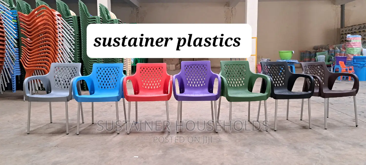 Assorted Colours Plastic Chairs With Metallic Legs
