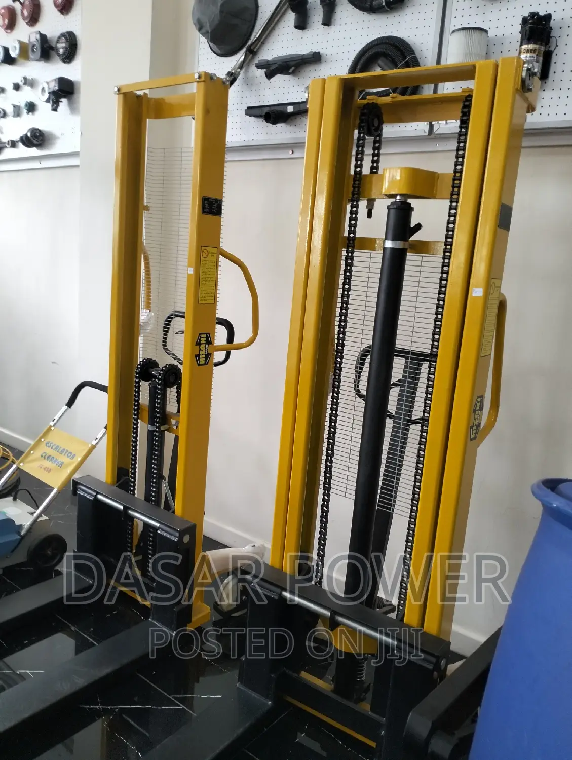 HDS1500-3000 Manual Stacker