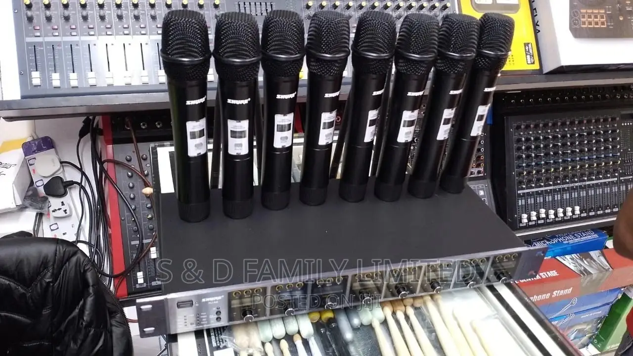 Shure 8 Microphones 1 Receiver