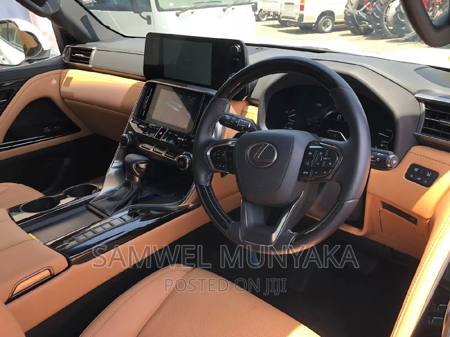Lexus LX 2022 Pearl