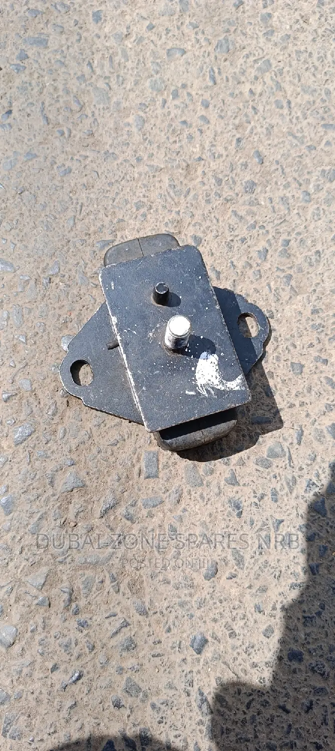 Prado J95 EX Japan Genuine Engine Mounts Now Available.