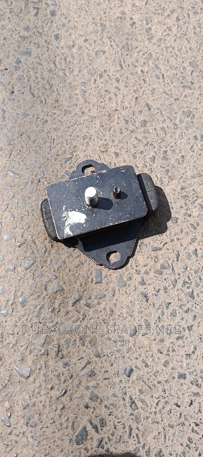 Prado J95 EX Japan Genuine Engine Mounts Now Available.