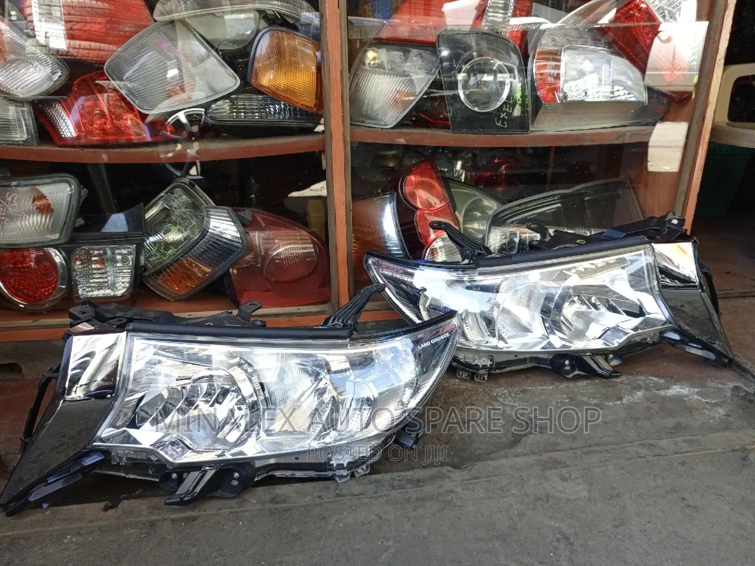 Landcruiser J150 Nonzenon Headlights (Chrome ) Finisher