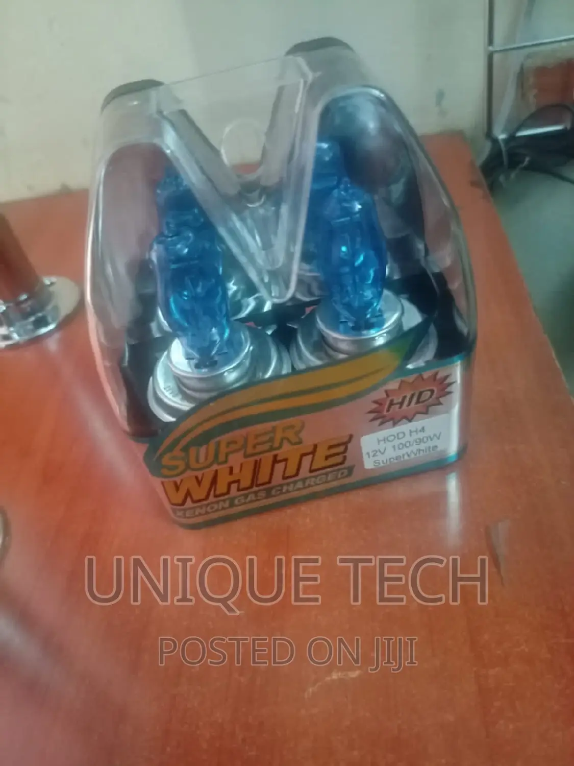 Super White 100W 12v H4 Halogen Headlights Car Bulbs