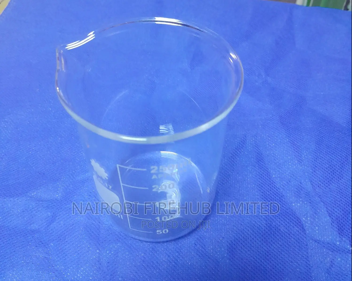 Glass Beaker 250 Ml for School Laboratory