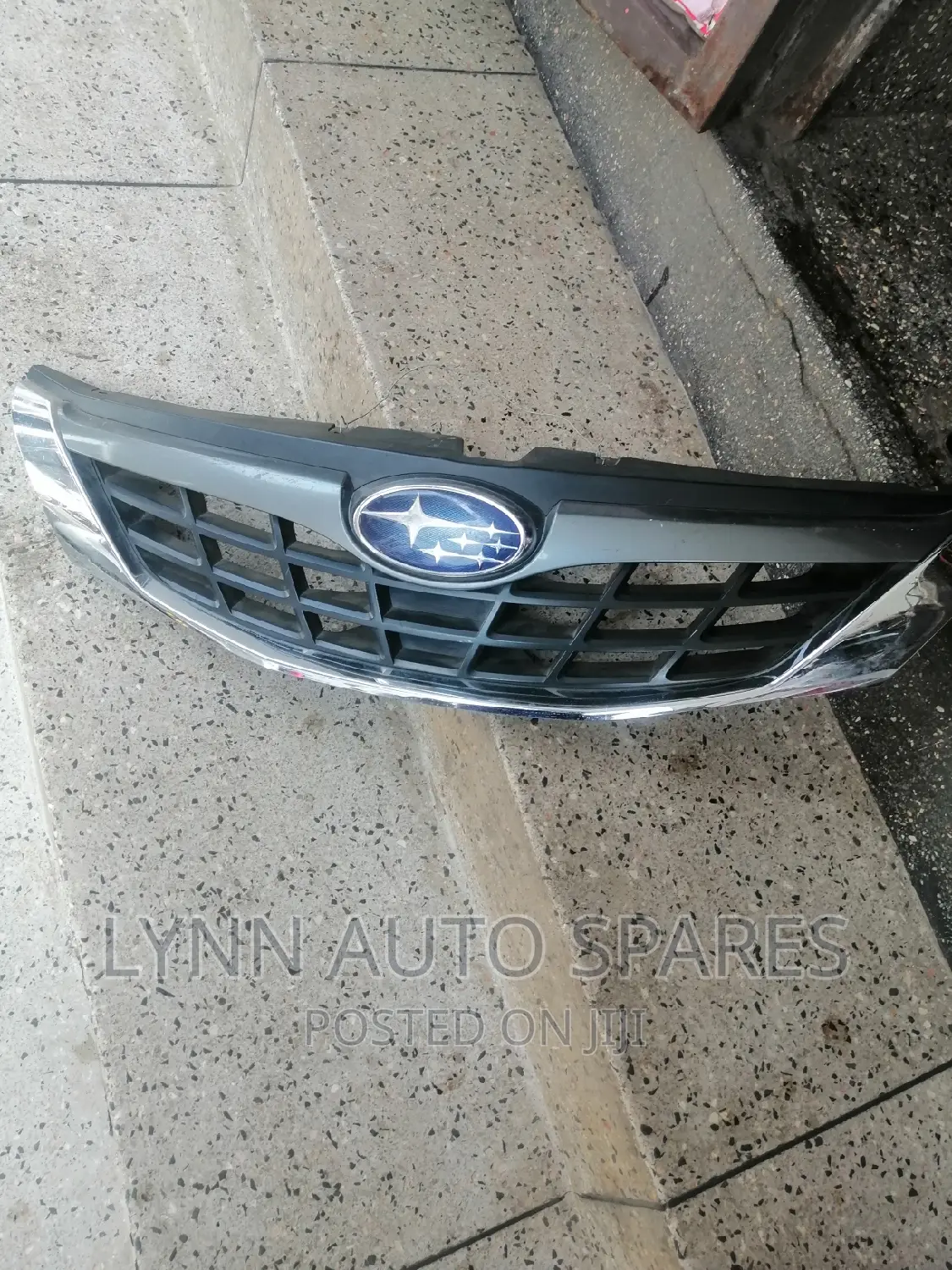 Subaru Legacy N16 Front Grill