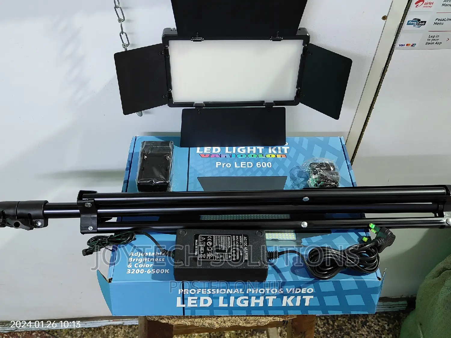 Pro Led - U600 Video Light Photography With Stand and Batt