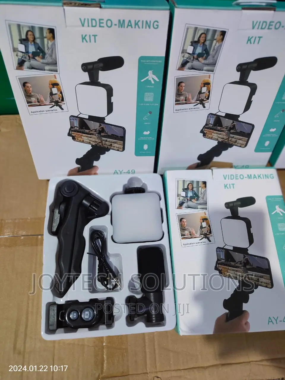 Vlogging Kit' for Video Shooting, Selfie, Tiktok;
