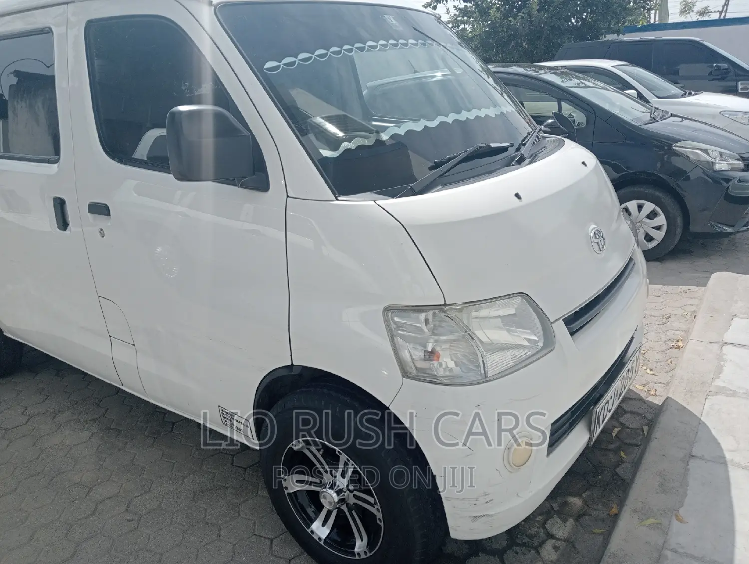 Toyota TownAce 2015 White