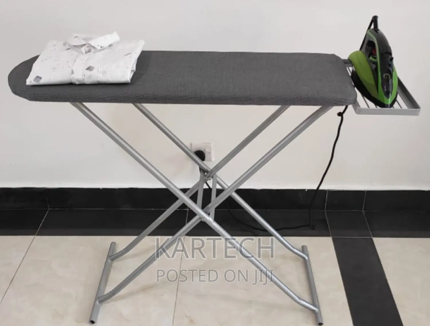Quality Metallic Ironing Board