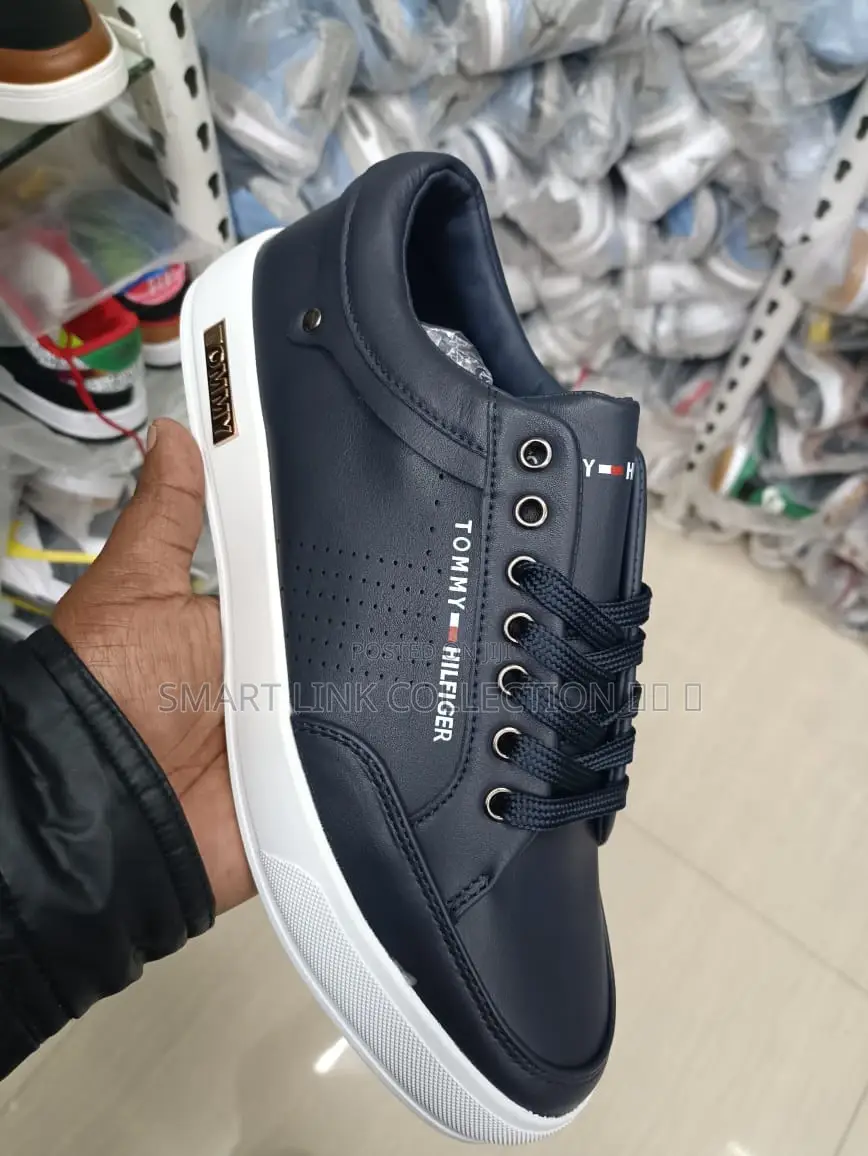 Tommy Hilfiger Casuals