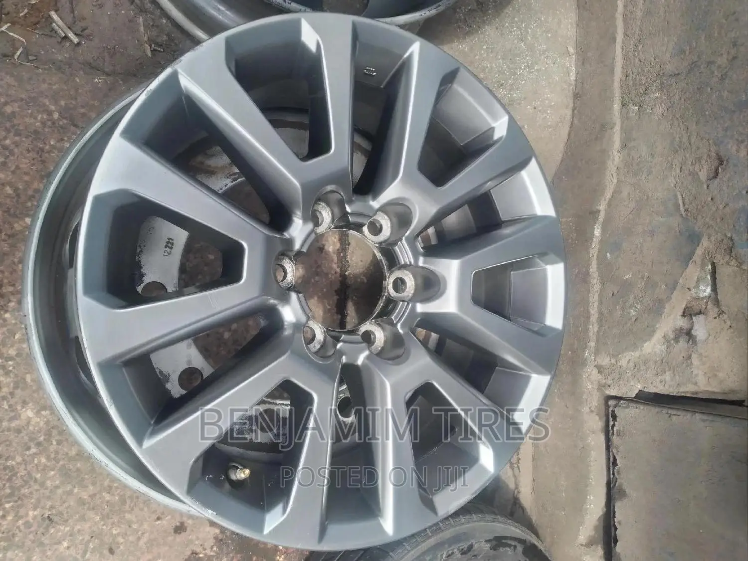 Original Rim Size 18 Inch for Landcruiser Prado 150 Tx.