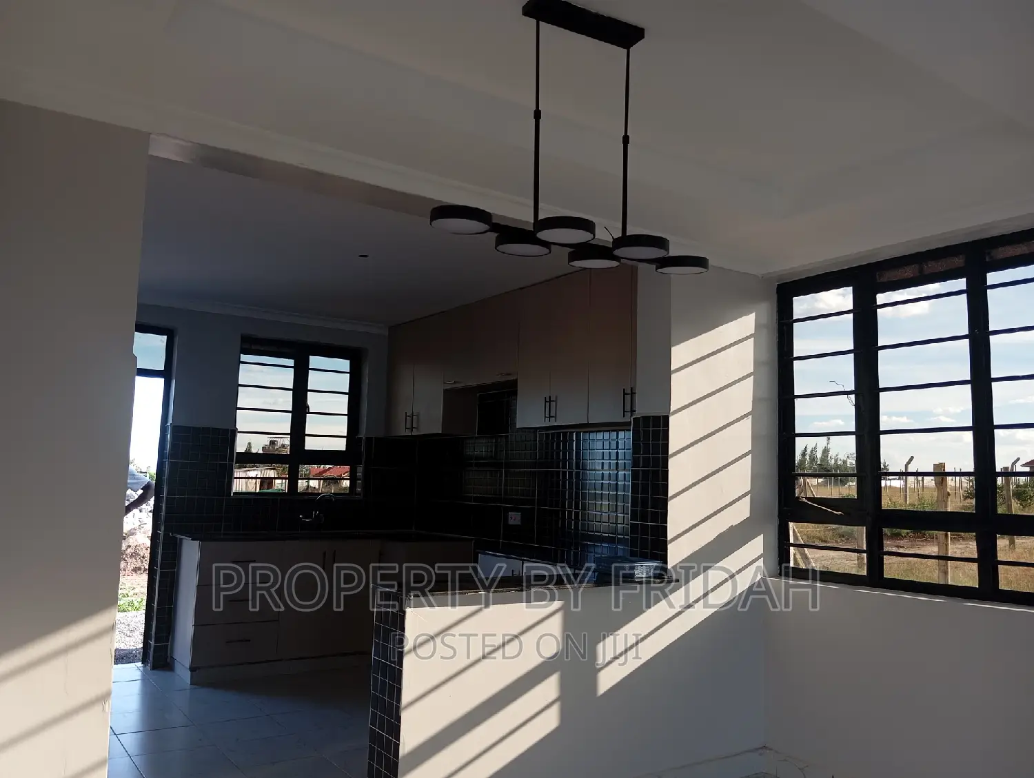 3bdrm Bungalow in Kitengela for sale