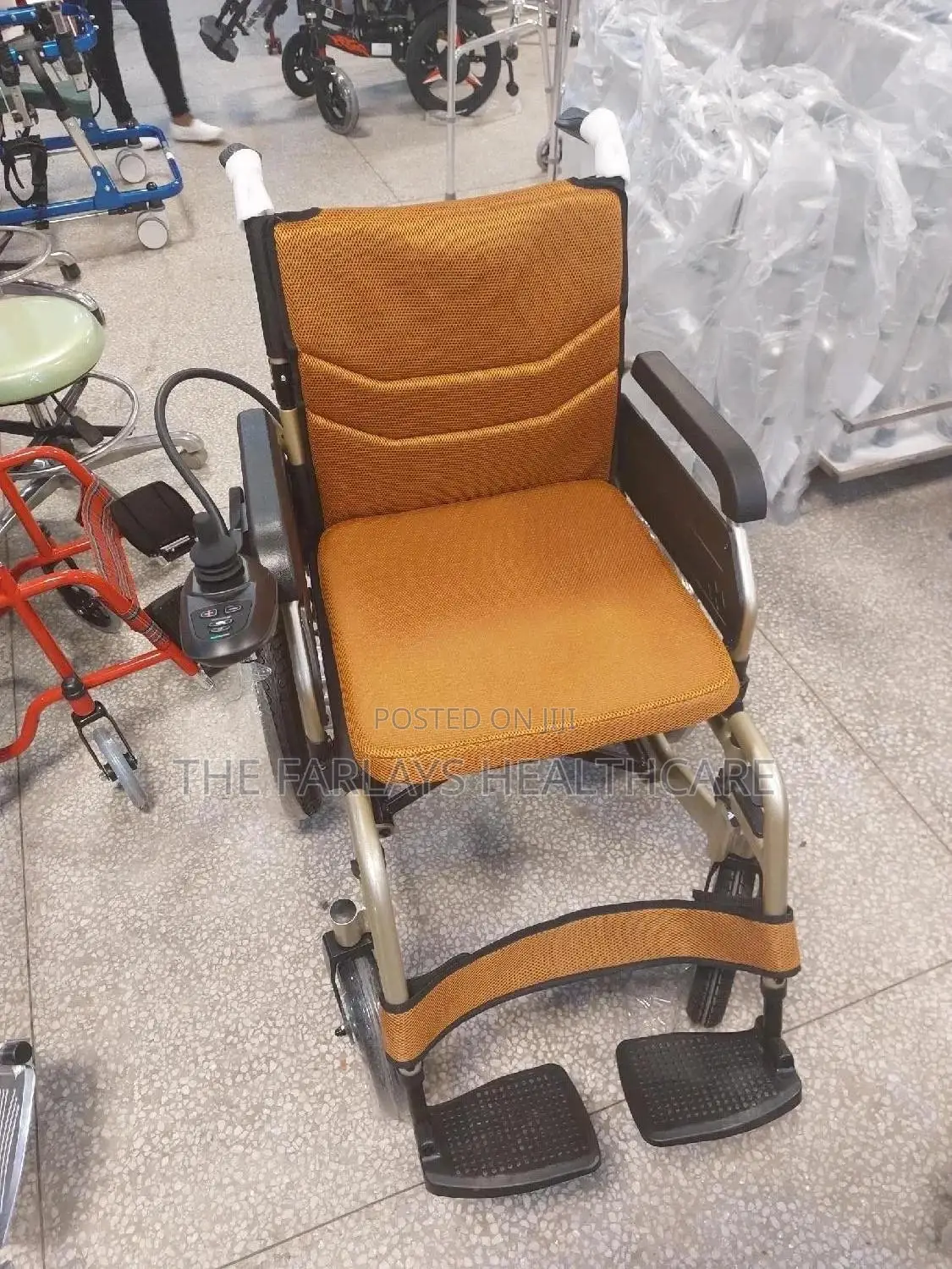 Foldable Electric Wheelchair*^