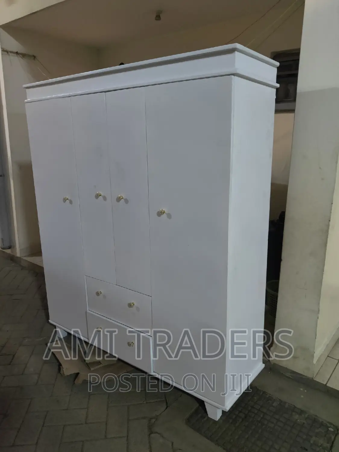 Wardrobe (5*6 FT)