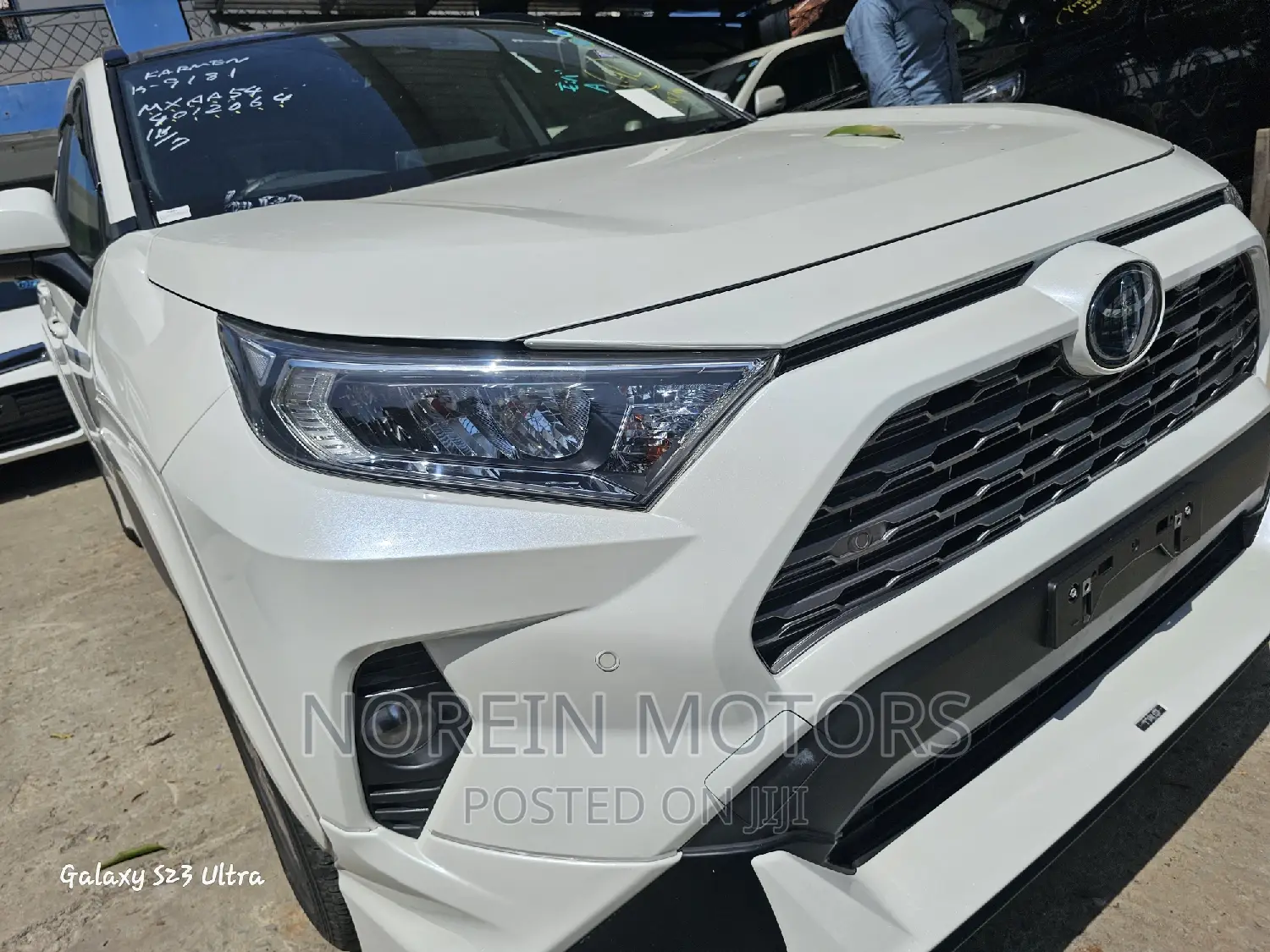 Toyota RAV4 2020 Pearl
