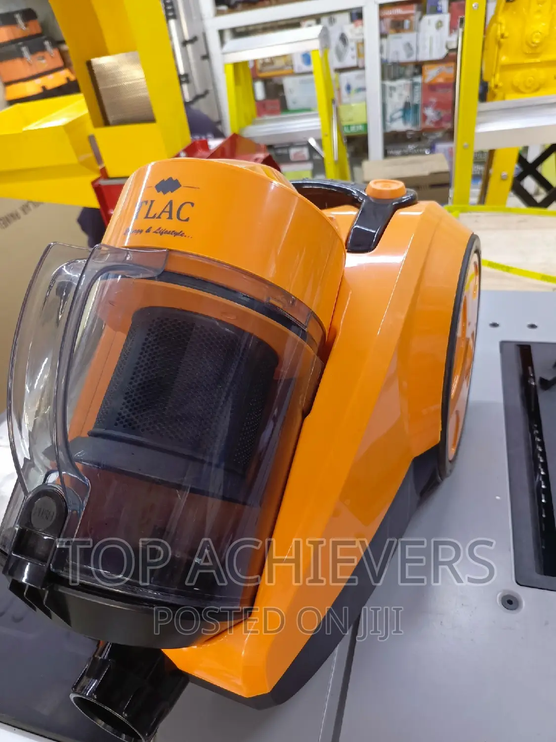 Quality Vacuum Cleaner/Carpet Cleaner