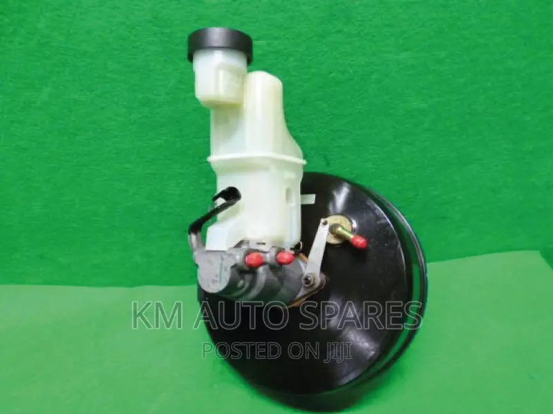 Toyota Kluger Brake Booster/Master Cylinder.