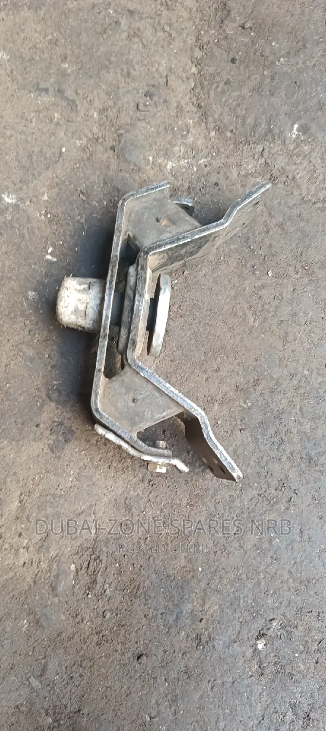 Prado J95,J120,J150, Gearbox Mount Now Available.