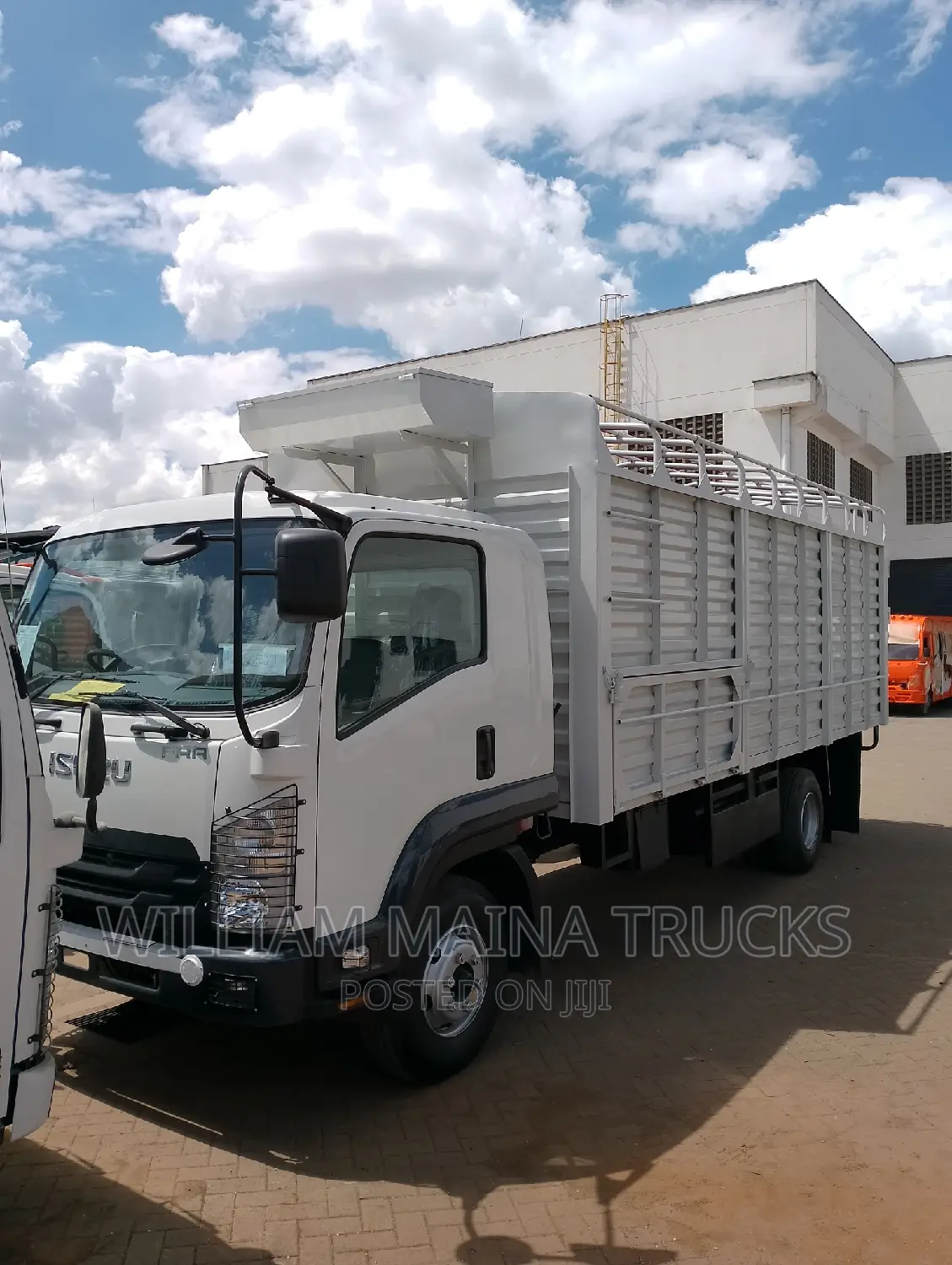 Isuzu FRR 2024 White