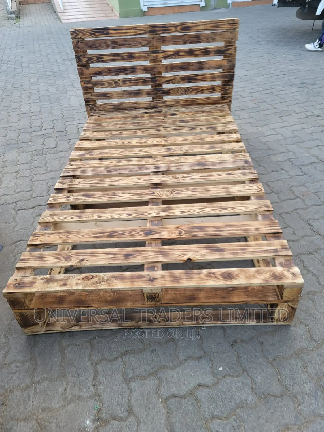 Pallet Beds - Blazed 4x6 Detachable Bed - Pallet Bed