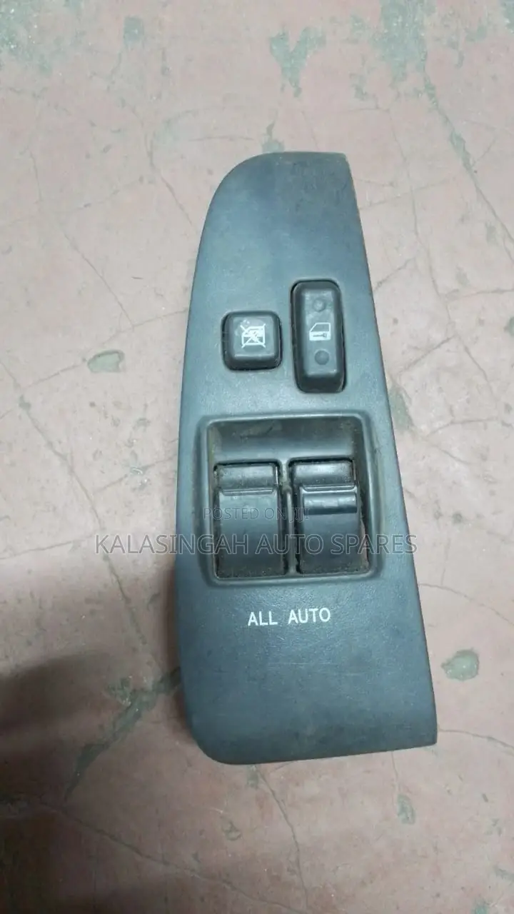 Main Switch Toyota Avensis