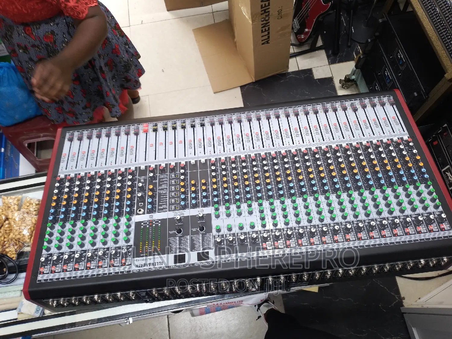 Allen $Health GL-3200 32 Channel Plain Mixer