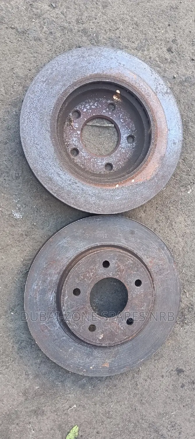 Nissan Serena, X-Trail Nt30, Nt31, Nt32 Dualis Front Disks.