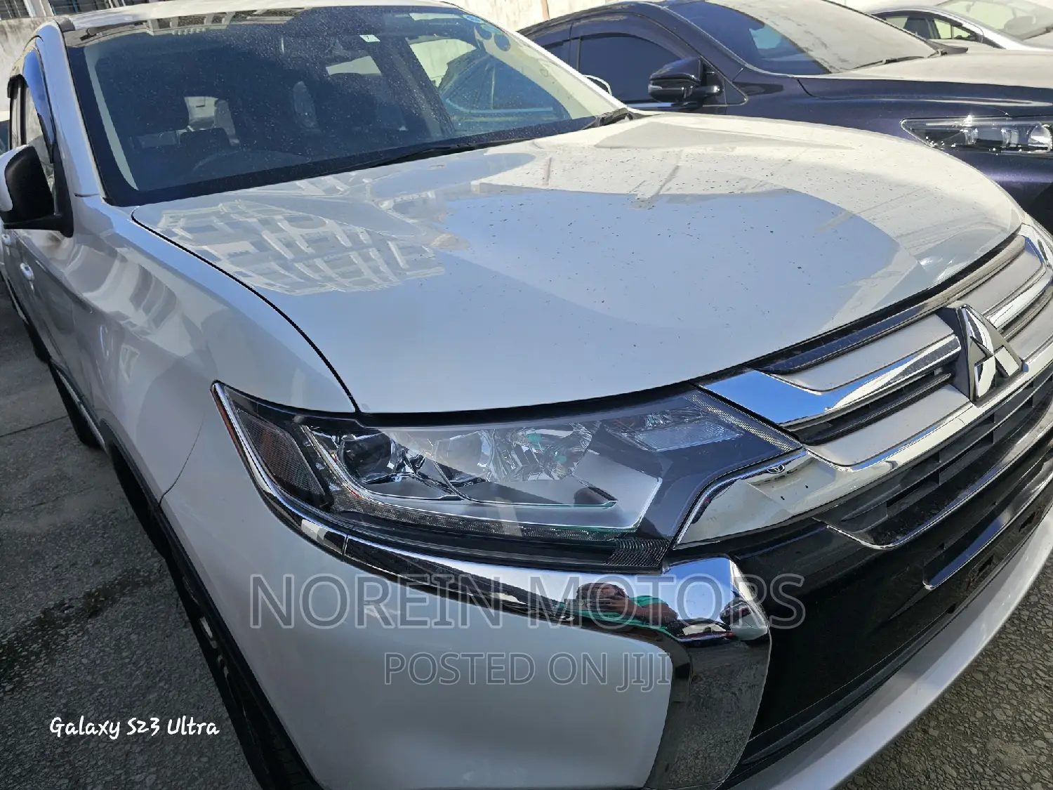 Mitsubishi Outlander 2017 Off white