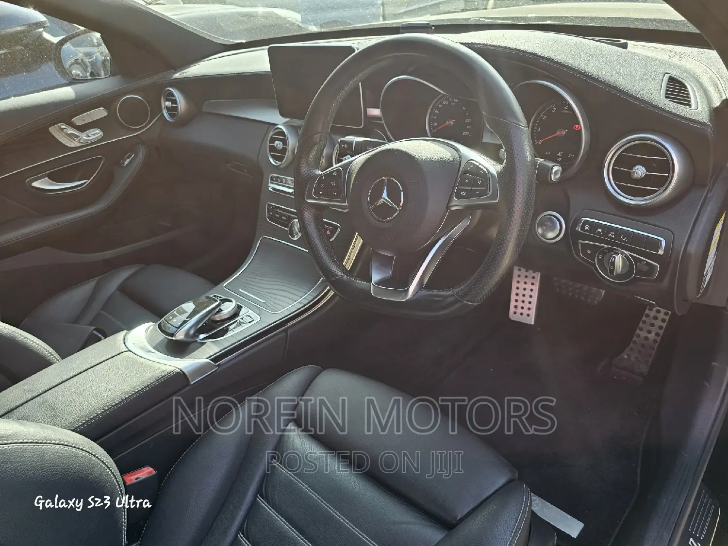 Mercedes-Benz C200 2017 Black