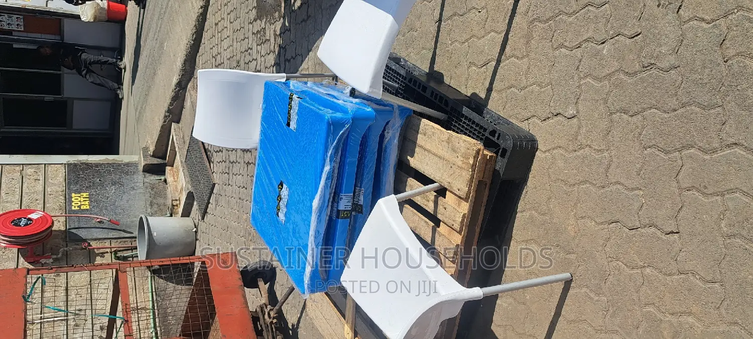 Clubs Plastic Chairs and Table Set