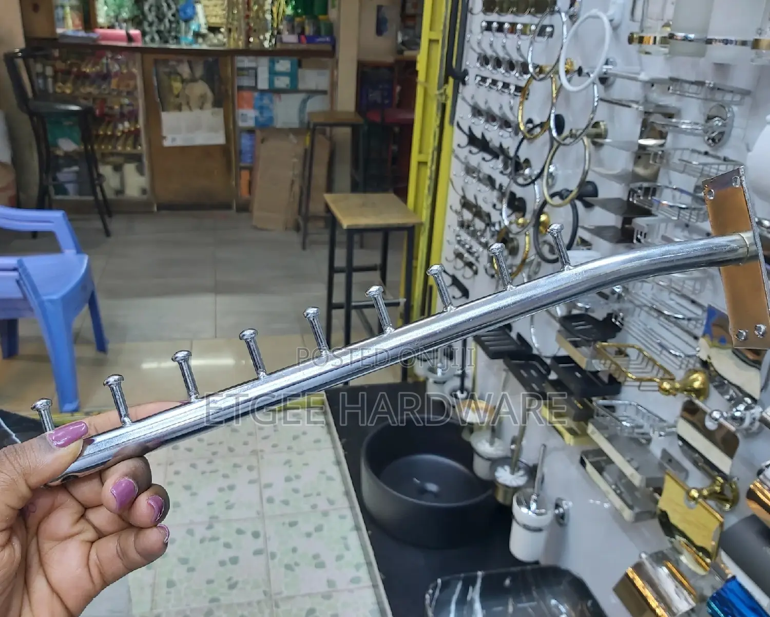 Cloth Hanger Display