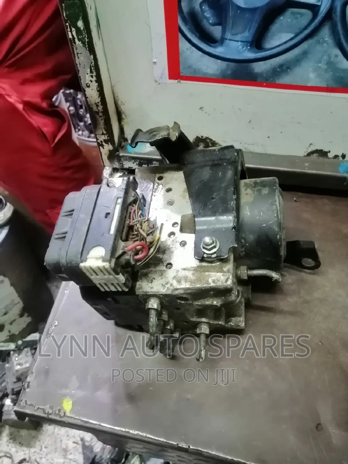 Toyota Crown Abs Pump