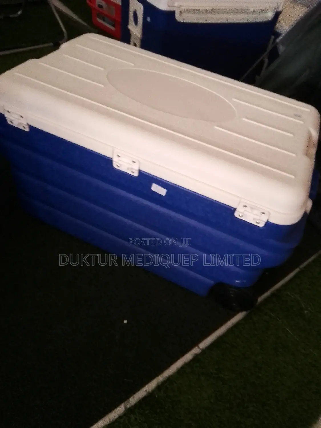 Blood Carrier 90L Cooler Box With Tap