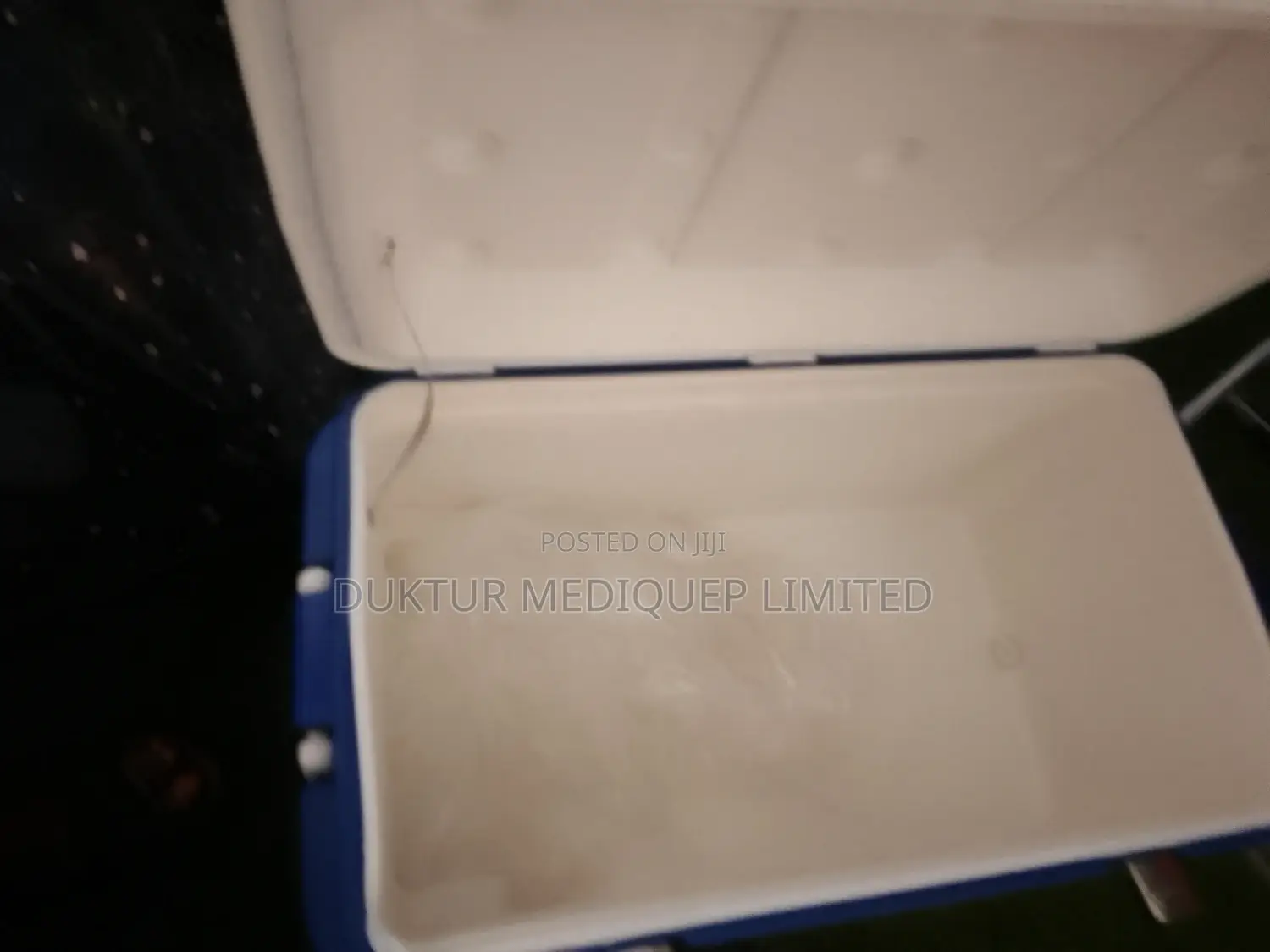 Blood Carrier 90L Cooler Box With Tap