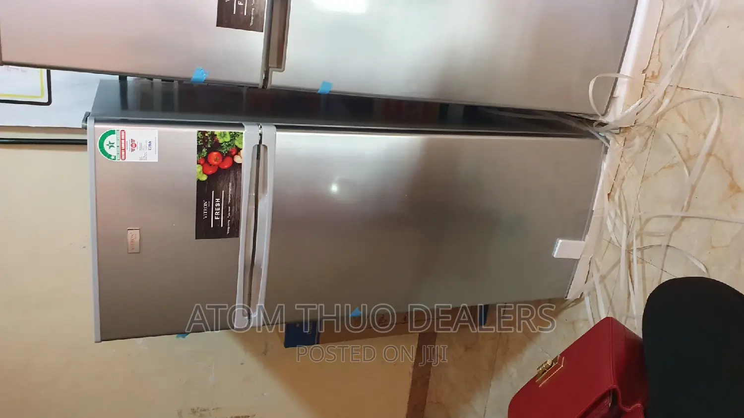 Vitron Double Door 170 Lt Silver Fridge.