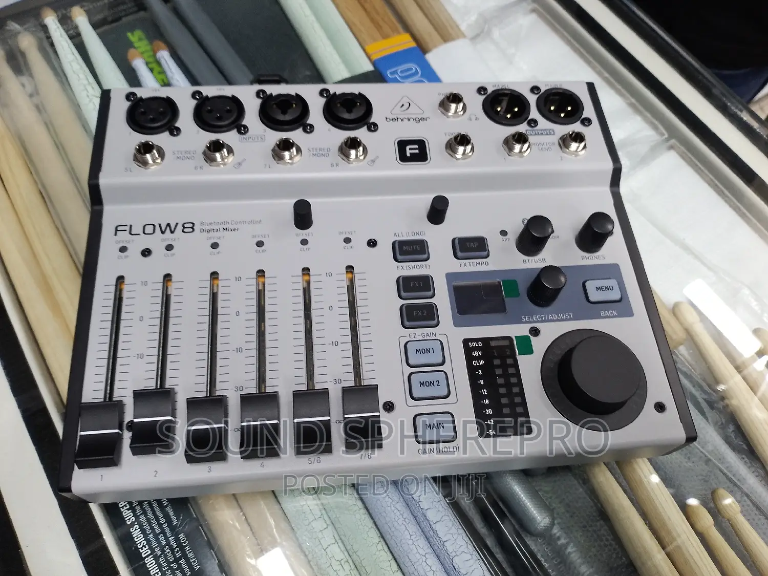 Behringer Flow8 Digital Mixer and Audio Interface