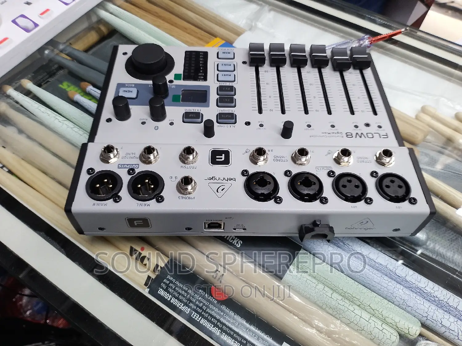 Behringer Flow8 Digital Mixer and Audio Interface