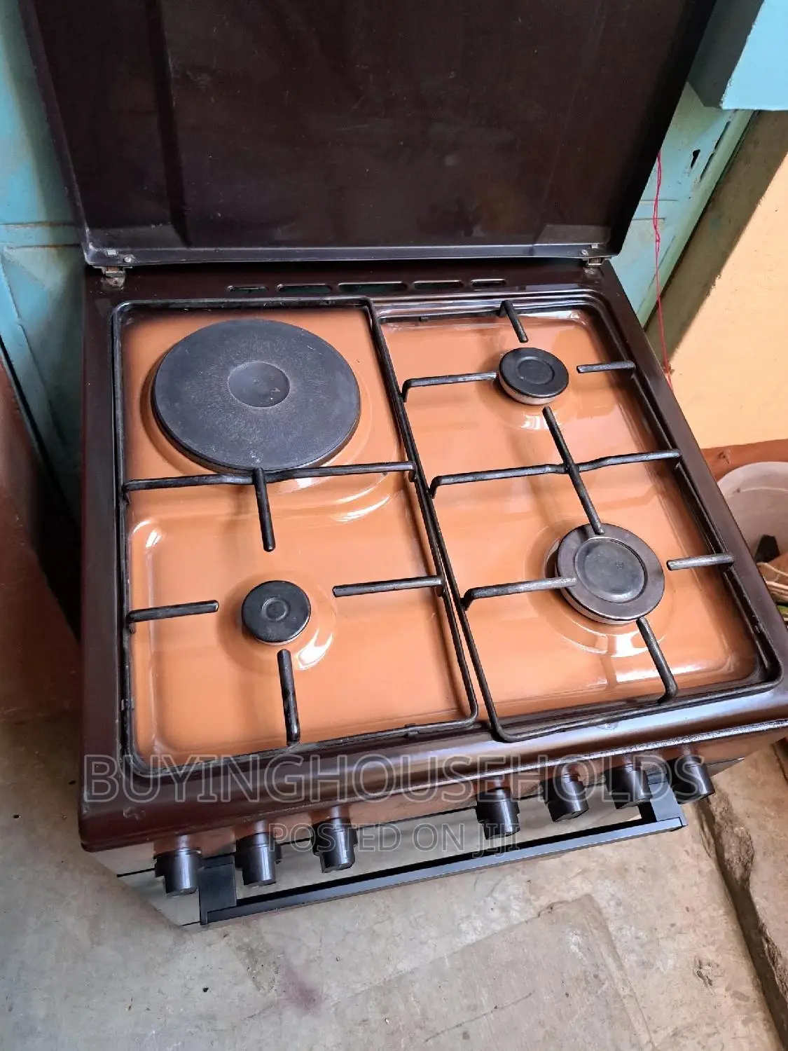 Von 60x60 Cooker 3gas+1electric