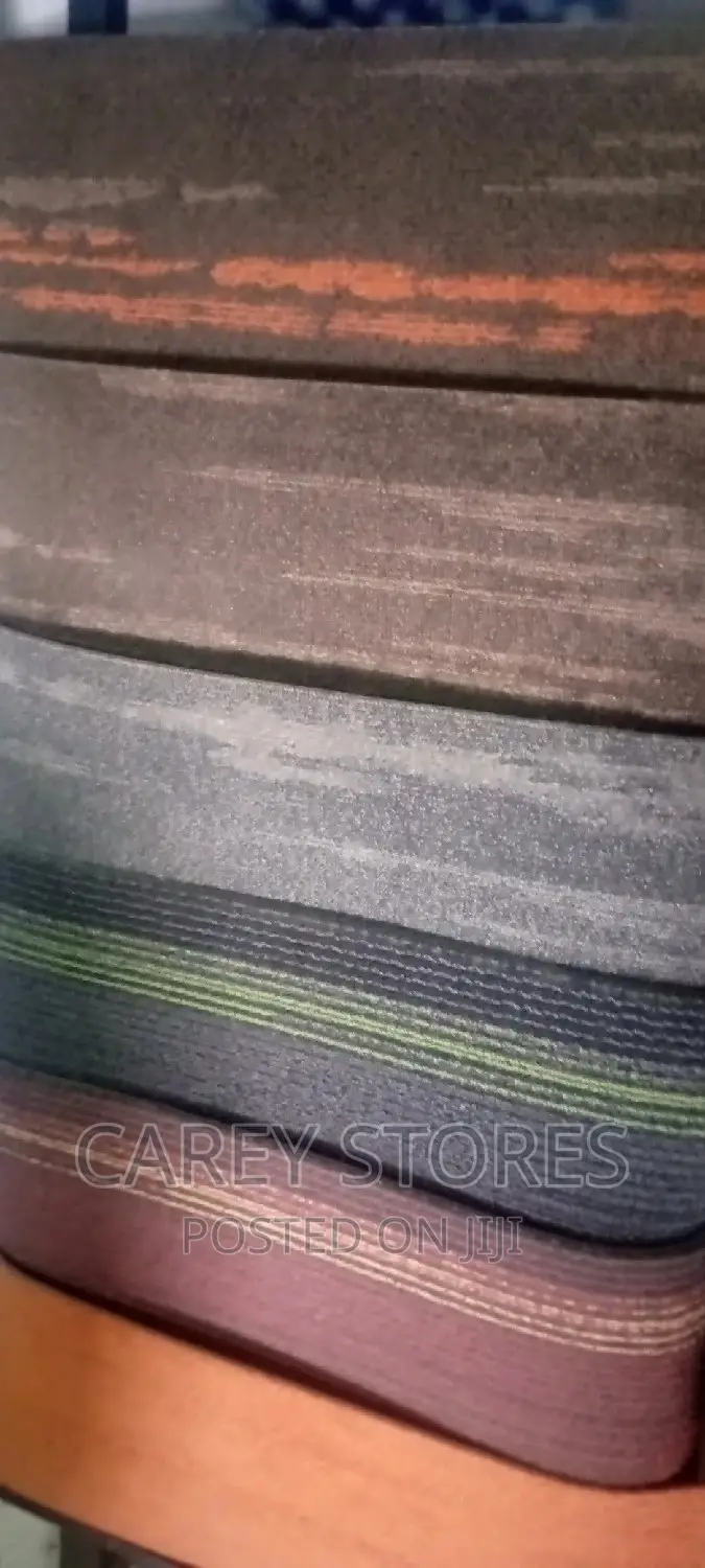 High Quality Carpet Tiles
