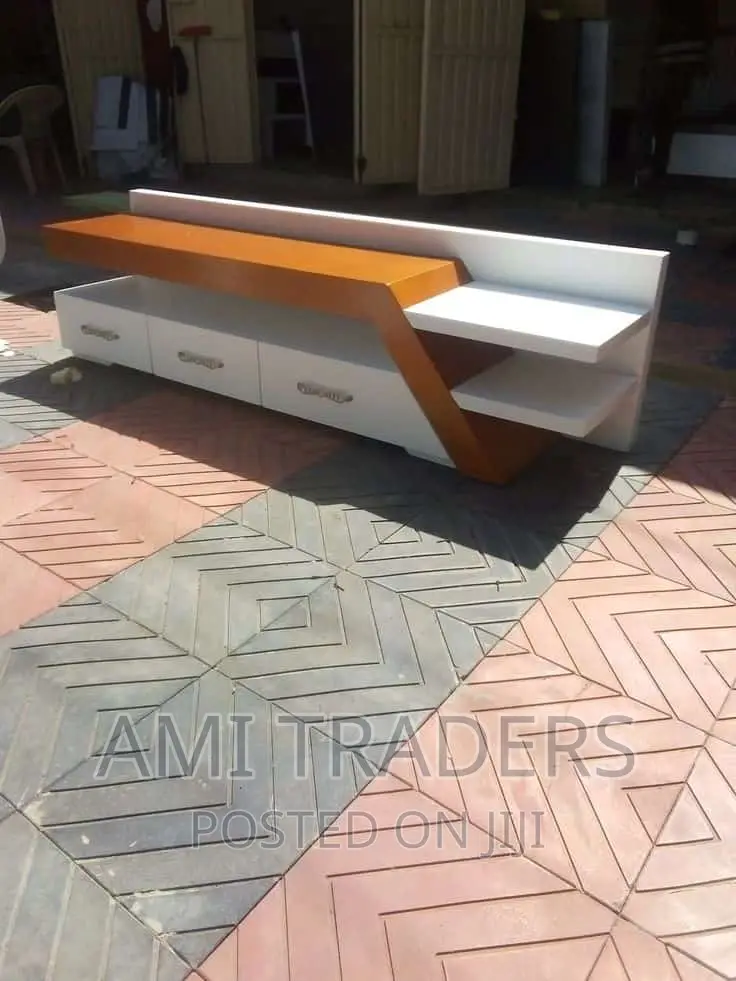 6ft Luxury Tv Stand